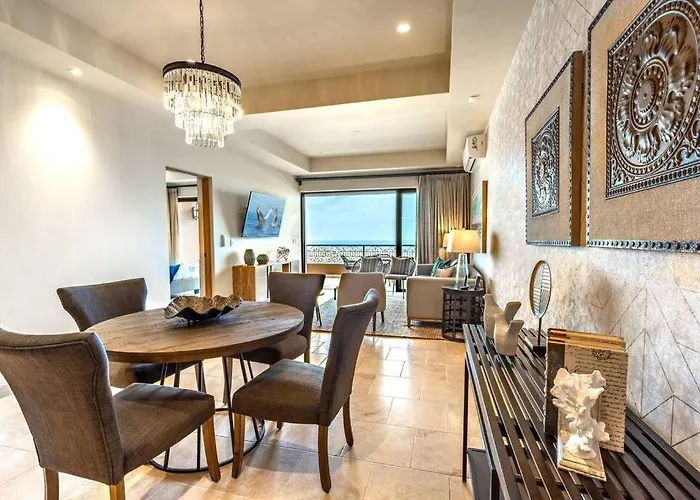 Apartment Breathtaking Ocean Views And Access Resorts!