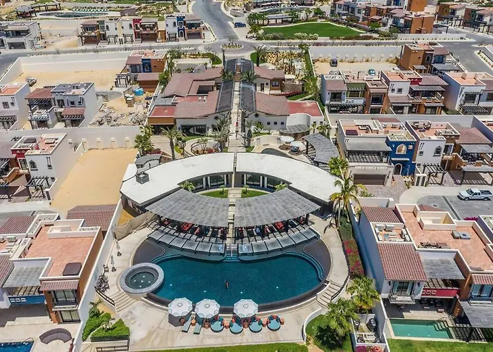 Breathtaking Ocean Views And Access Resorts! *
