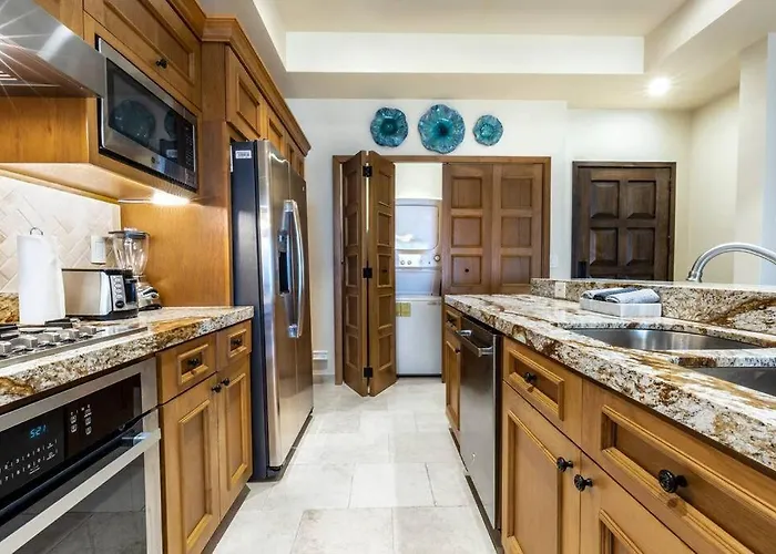 Apartment Breathtaking Ocean Views And Access Resorts! Cabo San Lucas