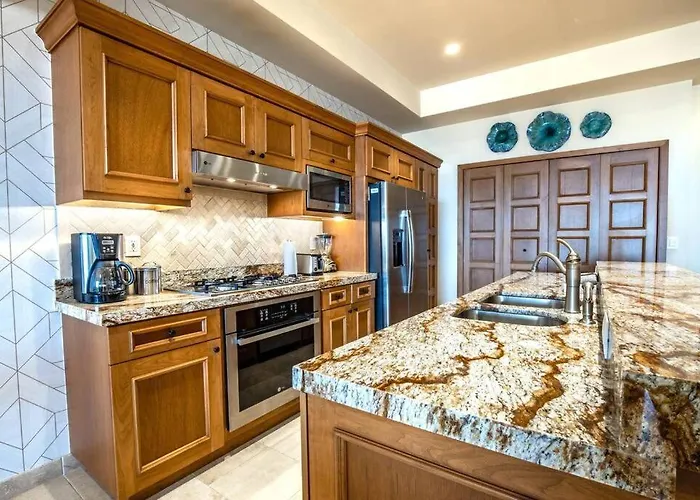 Breathtaking Ocean Views And Access Resorts! * Cabo San Lucas