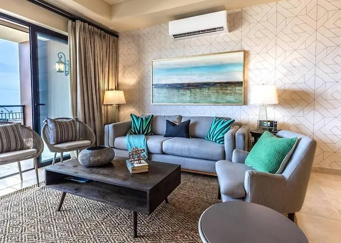 Breathtaking Ocean Views And Access Resorts!